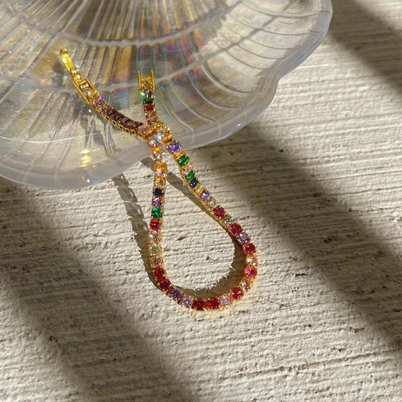 18K Gold Plated Rainbow tennis Bracelet - Picture 2 of 6